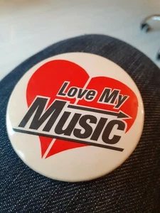 Insignia vintage Love My Music 1982 - Imagen 1 de 2