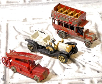 Lesney Matchbox No.2 Open Top Bus Fire Engine Vintage Diecast - Image 1 of 4
