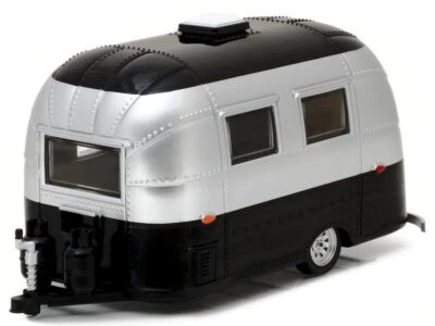 AIRSTREAM 16` Bambi - silver / black - Greenlight 1:24 - Immagine 1 di 4