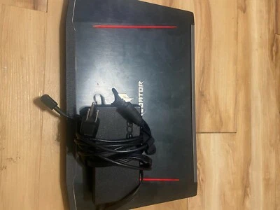 Acer Predator Helios 300 - i7-7700HQ, Geforce 1060,16 GB DDR4 RAM Foto 1 de 3