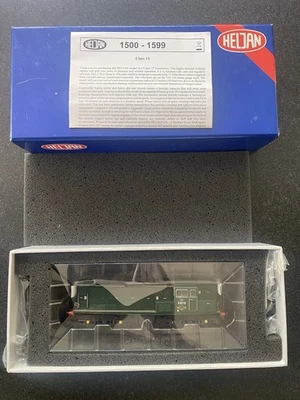 Heljan OO Gauge 1501 BR Green Class 15 Diesel Locomotive D8219 - image 1 of 4