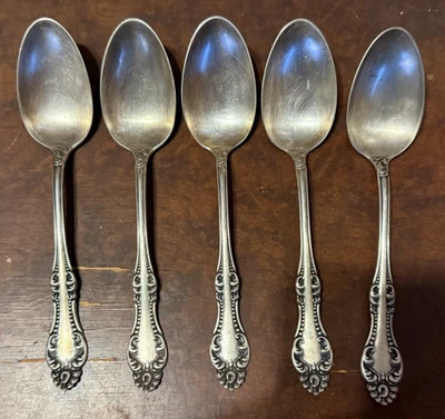 Antiguo Wm A Rogers A1 Carlton patrón plateado 5 cucharaditas Foto 1 de 4