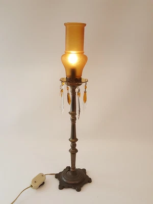 Antique Rembrandt R7183 table parlor lamp amber shadewith designs 19.5" tall - Image 1 of 4