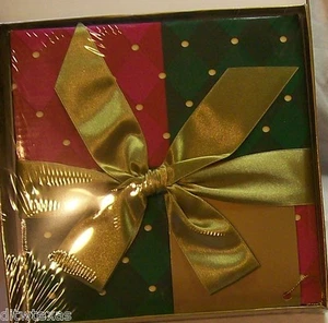 Avon Gift Box Collection W/Card Set Pre Packaged W/Ribbon Stylish Collection NOS - Picture 1 of 4