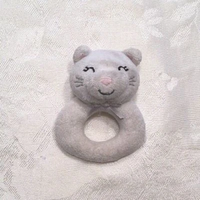 Gatito Blanco Gato Anillo Sonajero Peluche Suave Bebé Juguete Gatito Foto 1 de 2