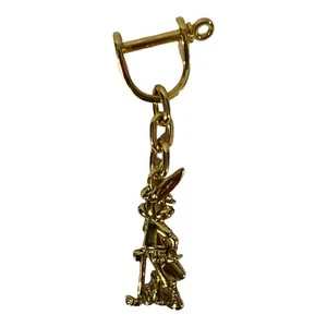 Vtg Bugs Bunny Golfing Keychain Charm Gold In Color - Picture 1 of 2