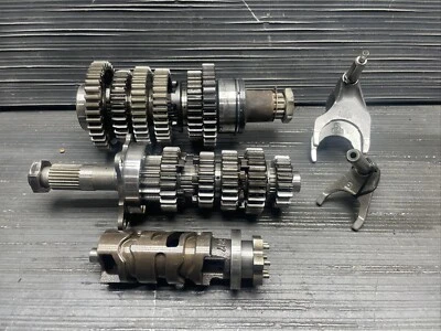 Yamaha YZF R1 2005, transmisión, transmisión del motor, transmisión del motor #102524 Foto 1 de 4