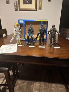 2000 Target Bananas Inc. Kool Toyz ULTRA CORPS! 4 Action Figures Excellent Set￼ - Picture 1 of 20