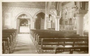 REAL PHOTO POSTCARD FENNY STRATFORD CHURCH INT., MILTON KEYNES, BUCKINGHAMSHIRE - Picture 1 of 2