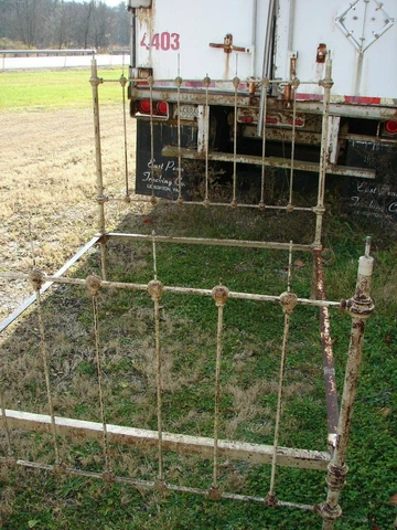 Antique Brass & Iron Bed - Missing Brass Trim -   SEE PHOTOS - #4 Cover