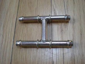 NOS 1979 - 1993 FORD MUSTANG AOD OIL COOLER BY-PASS FITTING E3SZ-7G118-A - Bild 1 von 2