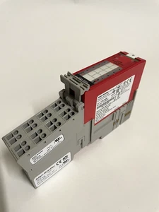 Allen-Bradley Safe Output Module 1734-OB8S Digital Output Ser B PN-193343 - Picture 1 of 4