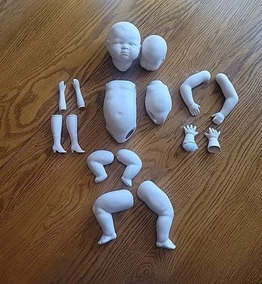 Lote Mixto De Colección Cerámica Porcelana Bebé Muñeca Piezas Piernas Brazos Cuerpo Halloween Accesorios  Foto 1 de 4