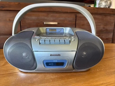 Panasonic RX-D26 CD Cassette CD Player Radio Boombox Portable Stereo System - image 1 of 4