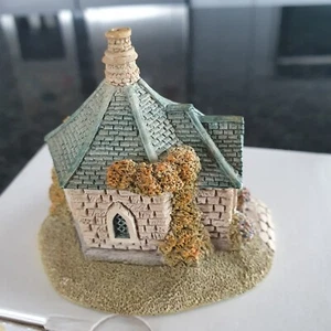 3 Lilliput Lane Cottages - Wash Day - Moonlight Cove - Farthing Lodge - Picture 1 of 12