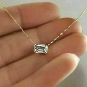 1.00Ct Emerald Solitaire 14K Yellow Gold Plated Simulated CZ Pendant 18" Chain - Foto 1 di 10