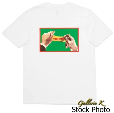 NWT BARBARA KRUGER TRUTH M T-SHIRT 2013 ART INSTITUTE OF CHICAGO NEW SOLD OUT - Image 1 of 4