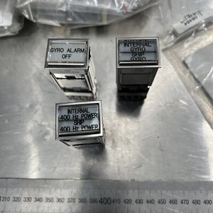 5 x pacific aerodyne eaton push switch 620272 nsn 5930-66-139-8957 / 8 / 5 - Picture 1 of 10