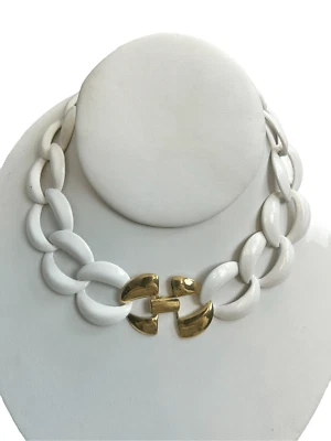 COLLAR GARGANTILLA MODERNISTA VINTAGE ESMALTE BLANCO Y TONO DORADO ESLABONES GRANDES Foto 1 de 4