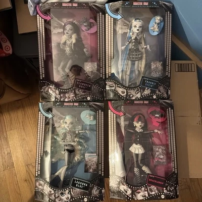 Monster High 2022 Reel Drama Dolls Set Of 4 - Image 1 of 4