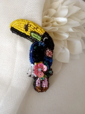 Toucan tropical brooch  Green embroidered bird Tit brooch pin - Image 1 of 4