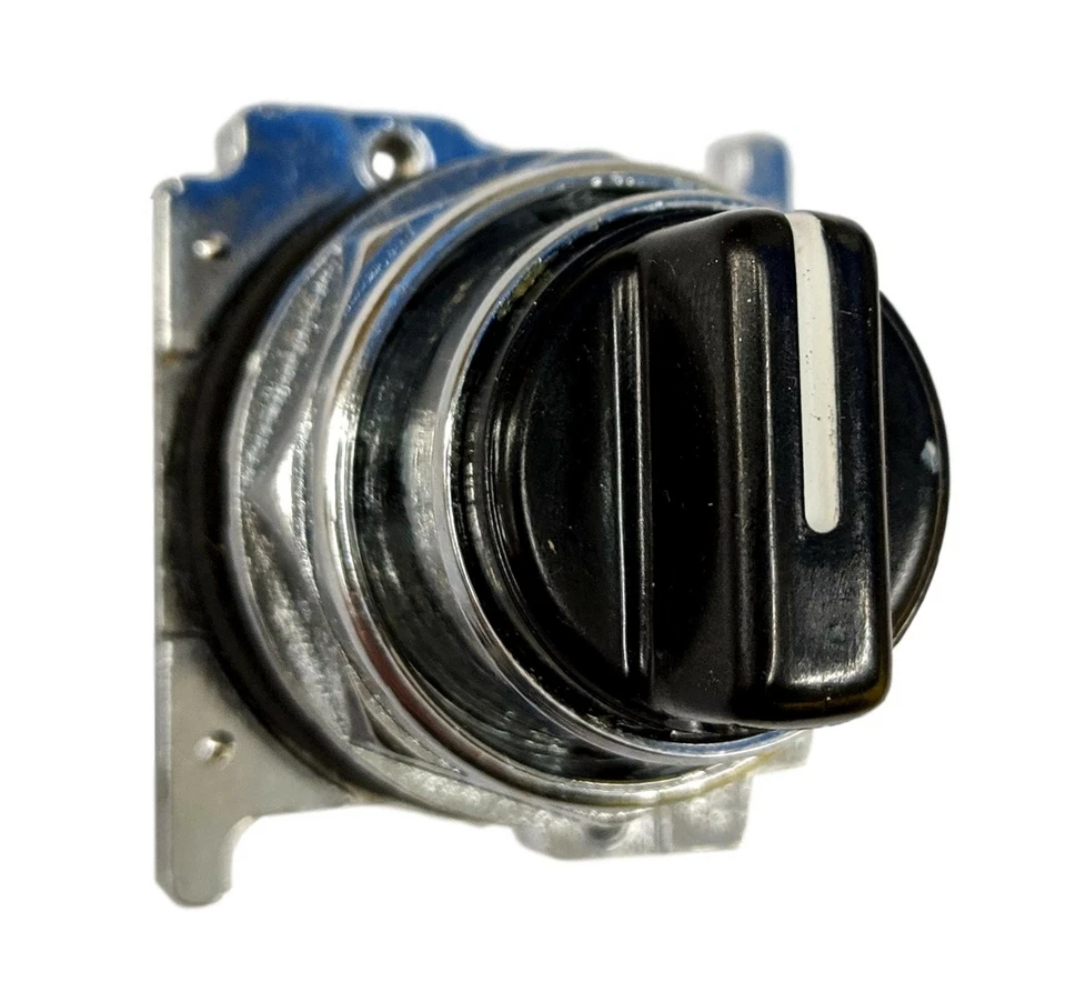 10250T1322 Eaton 3 Position Selector Switch 30mm