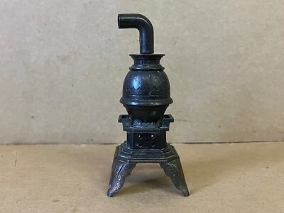 Vintage Durham Industries Metal Pot Belly Stove 5473, Hong Kong, 3 1/8"Ht - Image 1 of 4