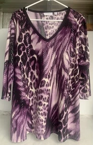 Susan Graver Liquid Knit Purple Animal Print V-neck Tunic with Sparkles Size 1X - Picture 1 of 8