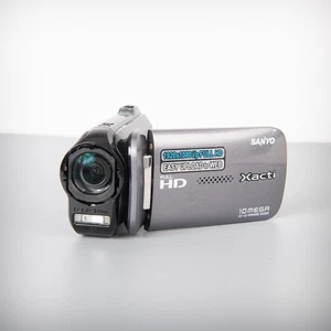 Sanyo Xacti Camcorder VPC-GH3EX 10MP - Picture 1 of 11