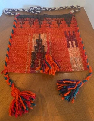 Bolso de hombro alfombra bereber marroquí vintage con borlas Foto 1 de 2