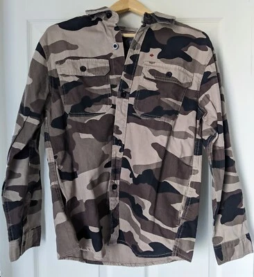 $109 Buffalo David Bitton Camuflada Beige Denim Botón Camisa Cazadora Para Hombre Pequeña Foto 1 de 4