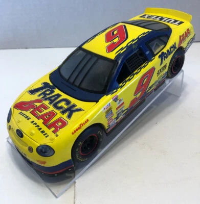 1998 Racing Champions Jeff Burton #9 Track Gear Tultex NASCAR escala 1:24 fundido - Imagem 1 de 4