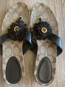 Coach Khaki Thong Flip Flop Sandal With Genuine Leather Tassel Details Size 8.5 - Picture 1 of 11