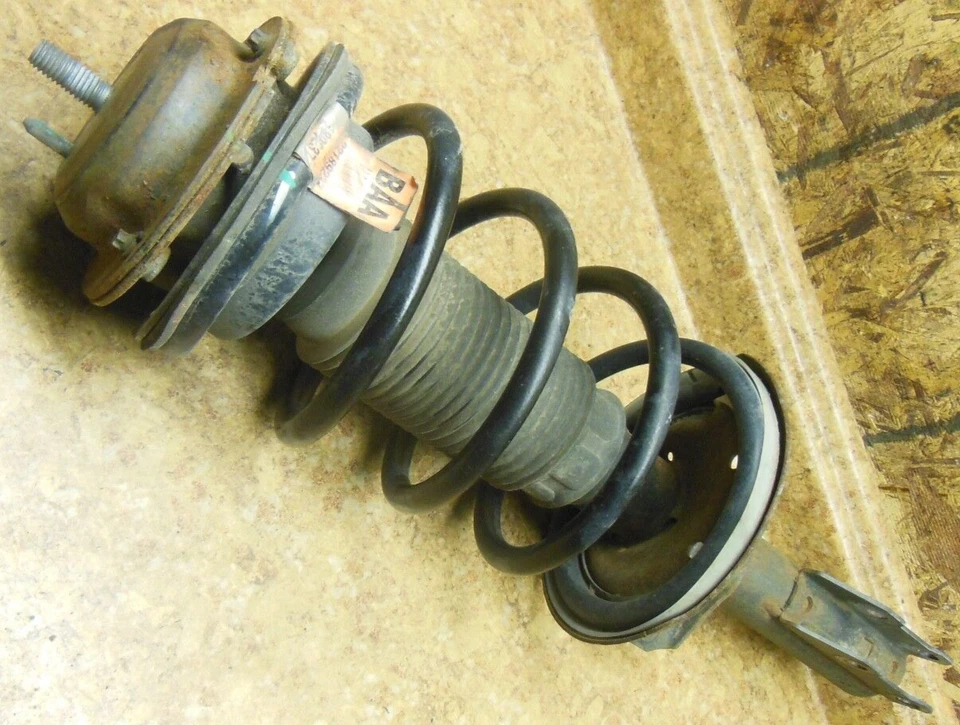 Amortiguador de suspensión de resorte de puntal delantero derecho Saturn Ion 2005 lado del pasajero 2006 04 Foto 1 de 1