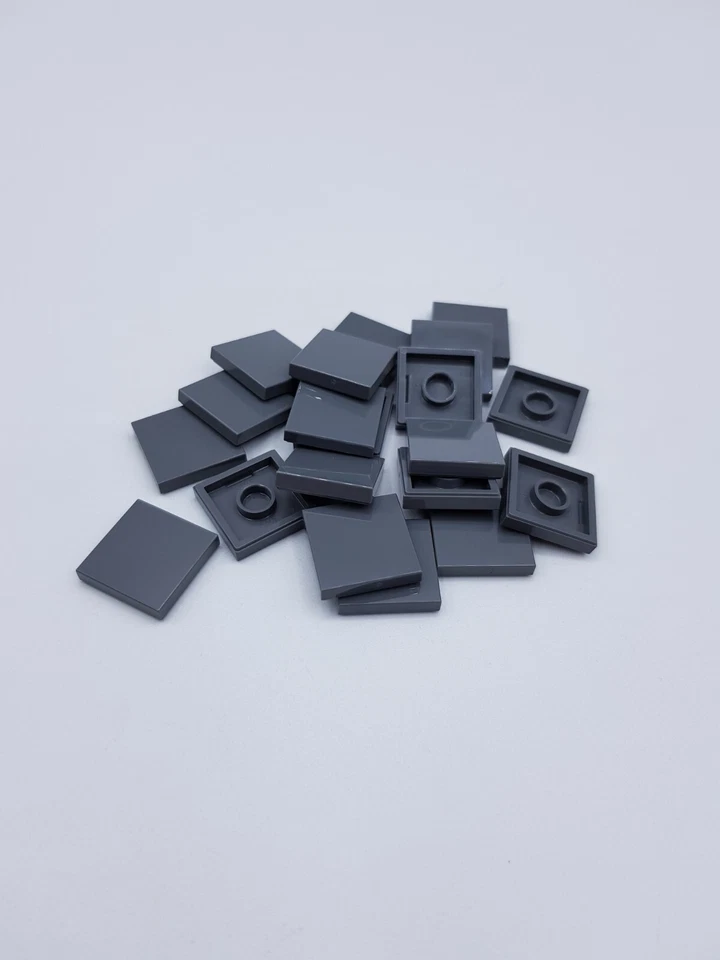 LEGO LOT 20 X TILE 2X2 DARK STONE GREY  REF 3068 / 4211055 *NEUF* - Photo 1/1