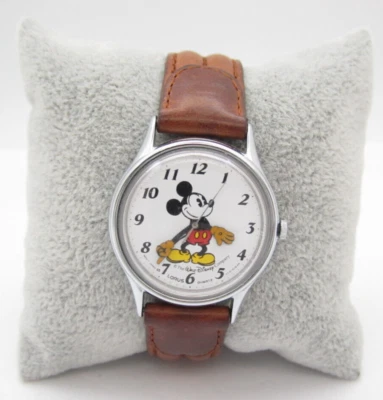 Reloj De Colección Mujer Mickey Mouse Lorus Cuarzo WR Analógico 29mm (G720) "Batería Nueva" Foto 1 de 4