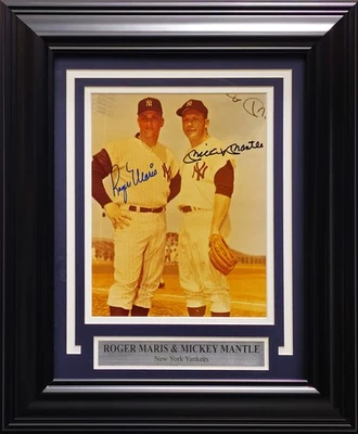 Foto firmada por Mickey Mantle y Roger Maris enmarcada 8x10 Yankees PSA/DNA #AN06862 Foto 1 de 4