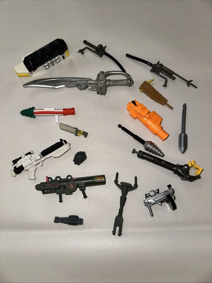 Lot of Vintage Accessories And Parts - Image 1 of 1