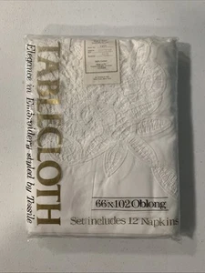 New Vintage Tessile 66x102” Oblong Battenburg Lace Tablecloth + 12 Napkins - Picture 1 of 5