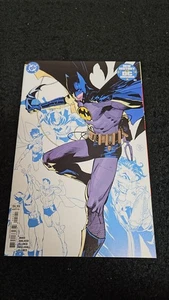2025 DC COMICS NEW HISTORY OF THE DC UNIVERSE #2 DAN MORA VARIANT NM Combine S/H - Picture 1 of 1