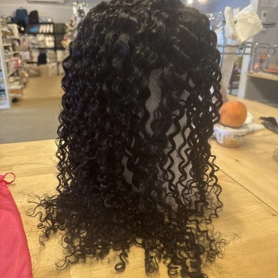 "Peluca negra Love at First Sight hecha en P. R. C. nueva 24""" Foto 1 de 4