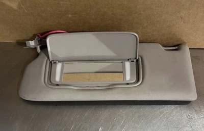 ✅2004-2006 Volvo S40 V50 DRIVERS LEFT Side Sun Visor GRAY #501 - Image 1 of 4