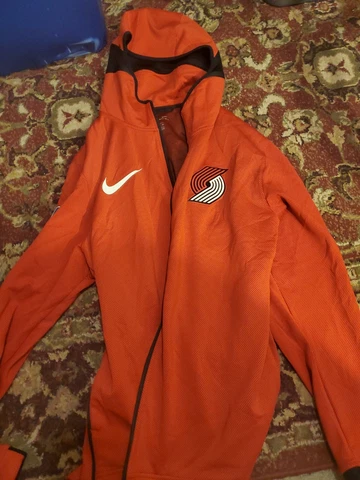 Nike NBA Portland Trail Blazers Showtime Therma Flex Hoodie Jacket Red SIZE 3XL Cover