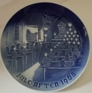 Bing & Grondahl B&G 1968 Weihnachten in Kirche Teller J Kirke Juleaften EUC - Bild 1 von 4