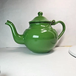 SMALL GREEN ENAMEL TEAPOT PITCHER POT PORCELAIN METAL w/ LID WHITE BLACK ANTIQUE - Picture 1 of 12