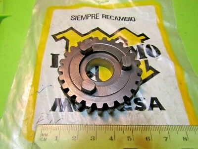 Engranaje de transmisión Montesa La Cross 250 p/n 23,64,050 NOS 23M 1966-1967 Foto 1 de 3