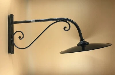 ARTERAMEFERRO Lampada applique a parete per esterno in ferro battuto con piatto smaltato 3450