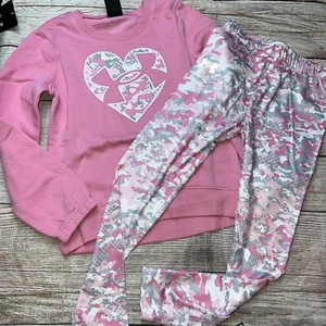 Under Armour Little Girls Camo Heart Sweatshirt and Leggings Set Pink - Picture 1 of 1