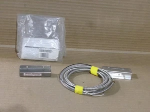 New Sentrol Industrial 302-DT-06A Guardswitch Safety Interlock AK - Picture 1 of 3