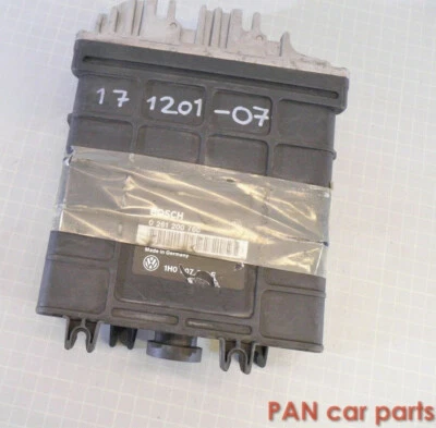 Centralina motore VW Golf III 1H1/1G4 anno '92 1H0907311F Bosch 0261200760, 26SA223 - Immagine 1 di 4